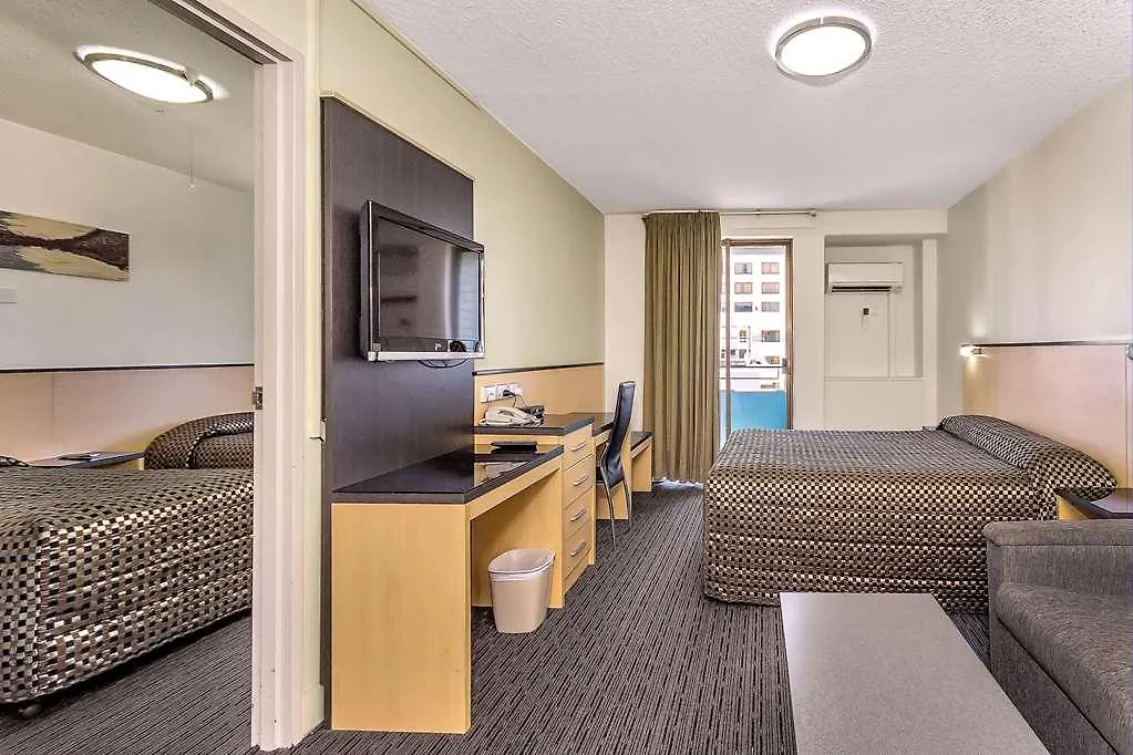 Comfort Inn & Suites Goodearth Perth Hotel