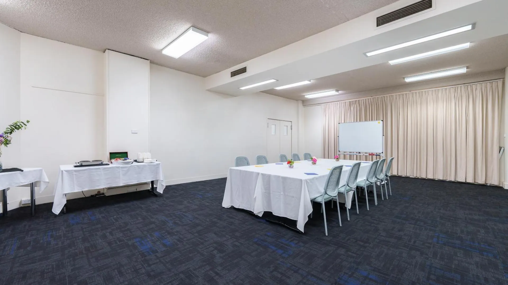 Comfort Inn & Suites Goodearth Perth 3*,