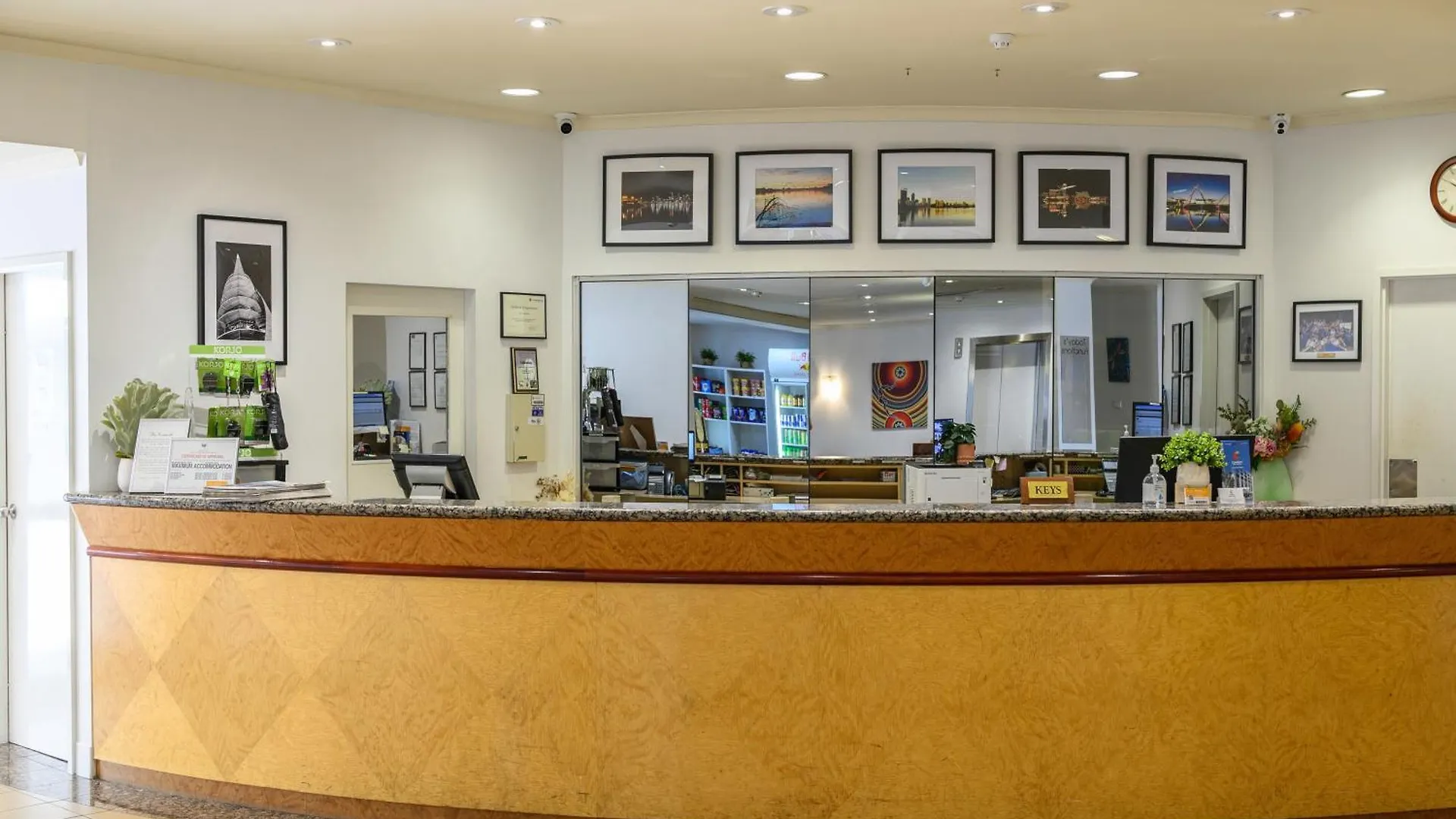 *** Hotel Comfort Inn & Suites Goodearth Perth Australia
