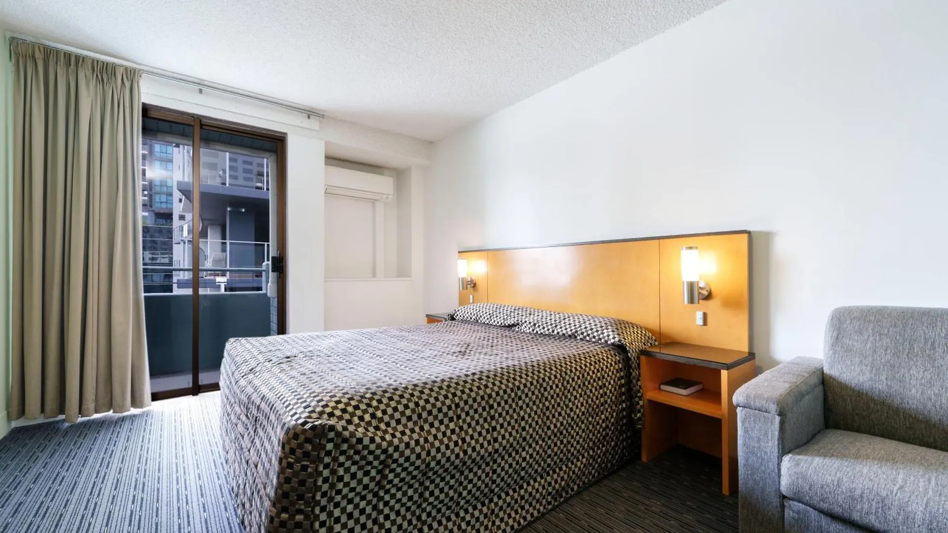*** Hotel Comfort Inn & Suites Goodearth Perth Australia